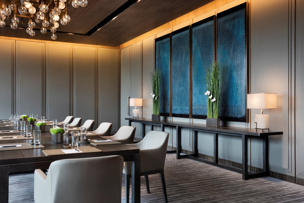 五星级高端酒店家具定制的优势